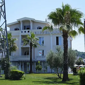 Eiffel Hotel